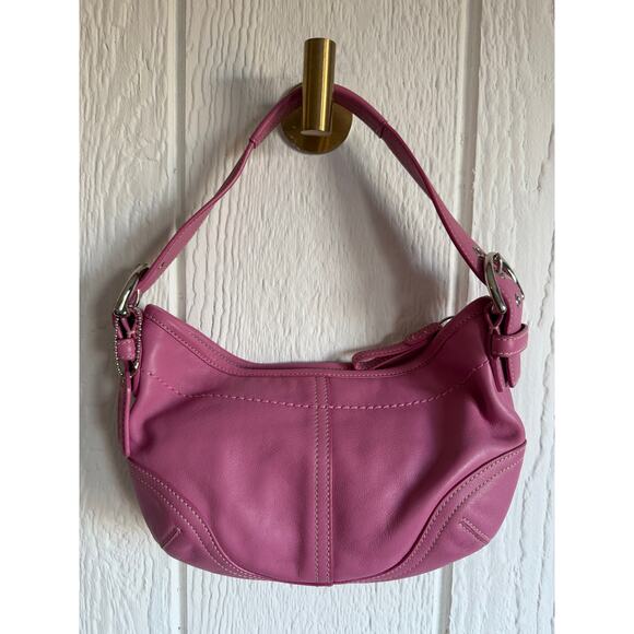 Coach Handbags - Rare Vintage Coach Hobo Leather 9541 Bubble Gum Purse / Bag Y2K